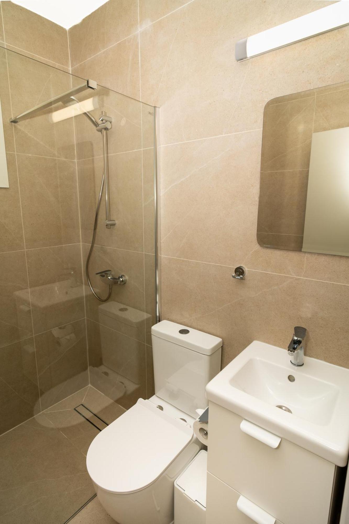 Olivia Mackenzie 2 Bedroom Flat With Pool Larnaca Eksteriør billede