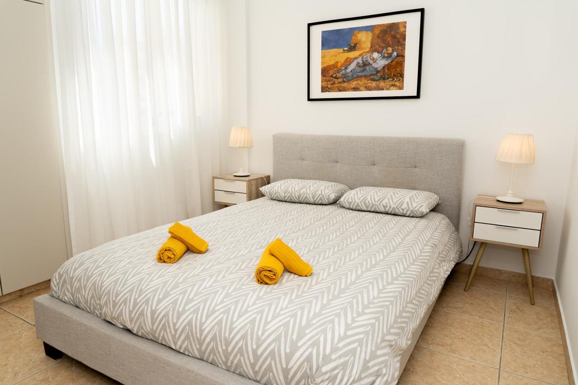 Olivia Mackenzie 2 Bedroom Flat With Pool Larnaca Eksteriør billede