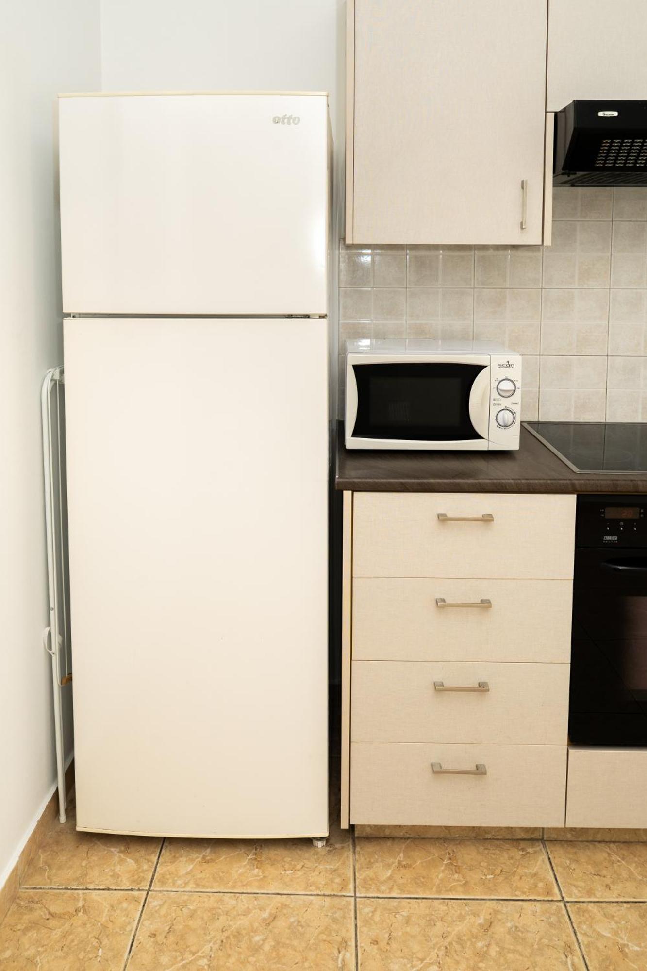 Olivia Mackenzie 2 Bedroom Flat With Pool Larnaca Eksteriør billede